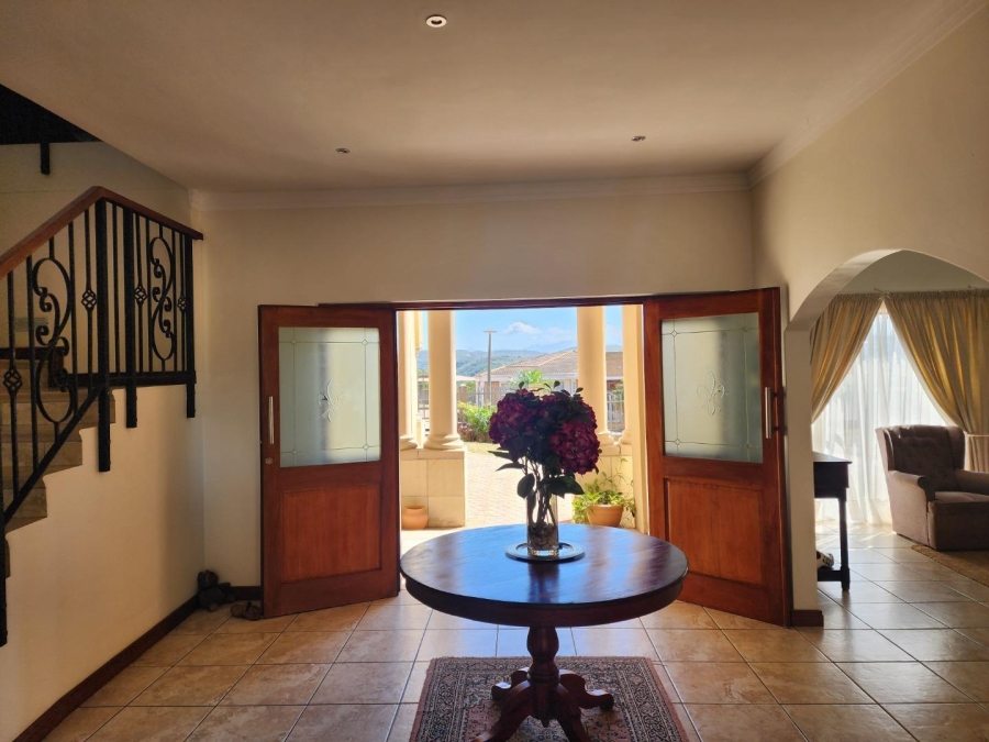 6 Bedroom Property for Sale in Hartenbos Heuwels Western Cape